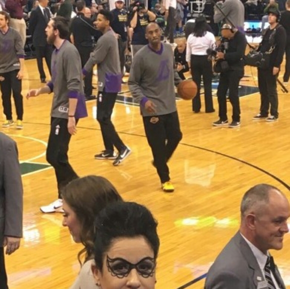 Meet your Posher, Deanna - Picture 3 of 4